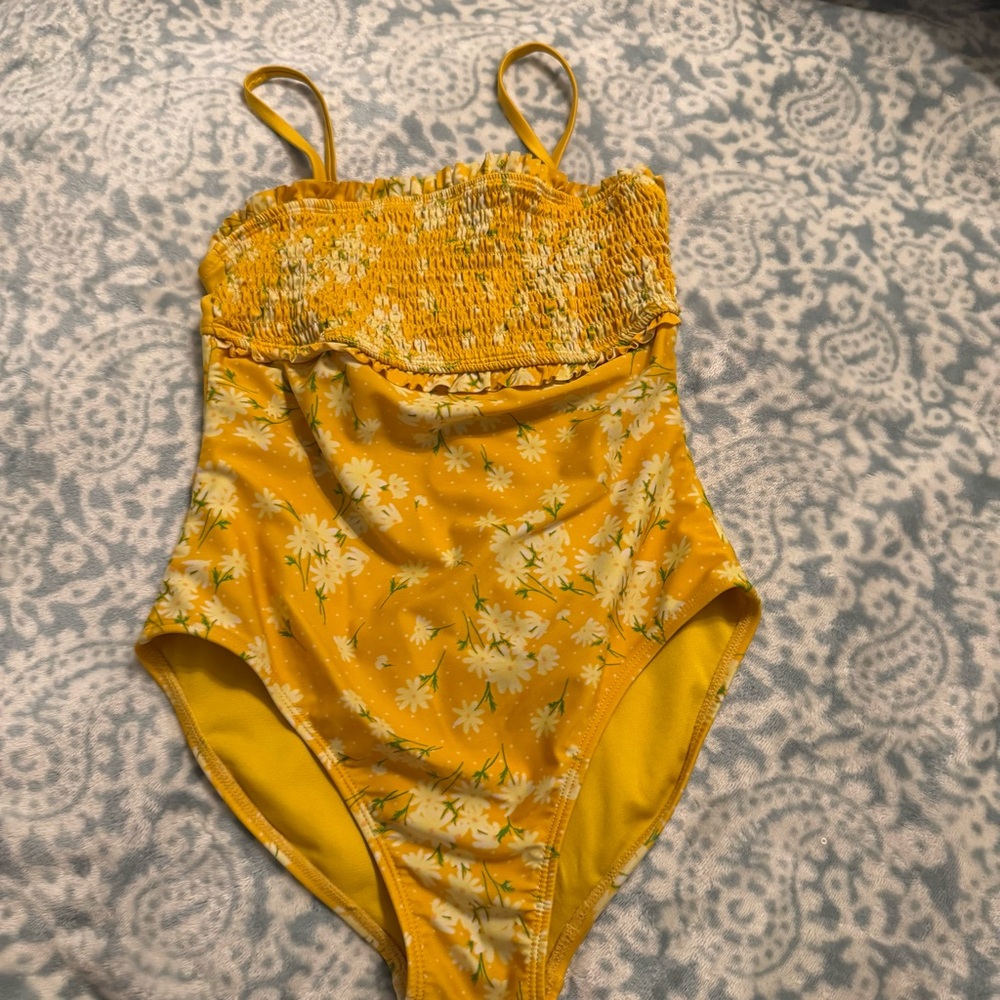 Cat & Jack Yellow Floral Swimsuit size 10-12 girls